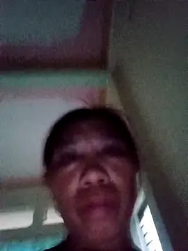 bella-la's cam snapshot