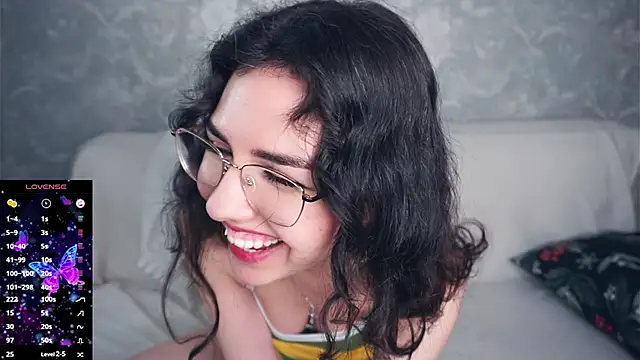 OdetteWitschi's cam snapshot