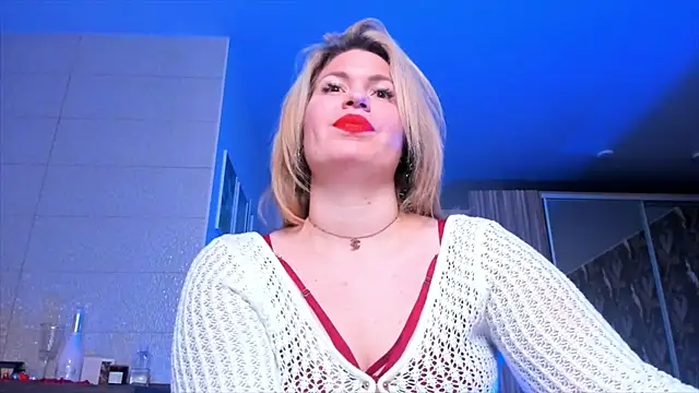 HotTiffani's cam snapshot