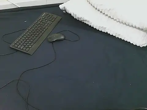 lella-0's cam snapshot