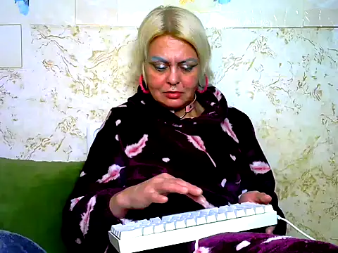 Gardener_of_Illusions's cam snapshot