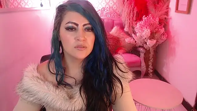 scarleth_blue's cam snapshot