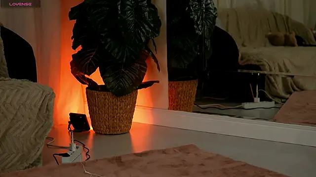 EvaAmanti's cam snapshot