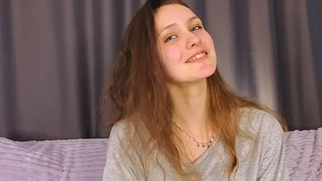 FoxFever's cam snapshot