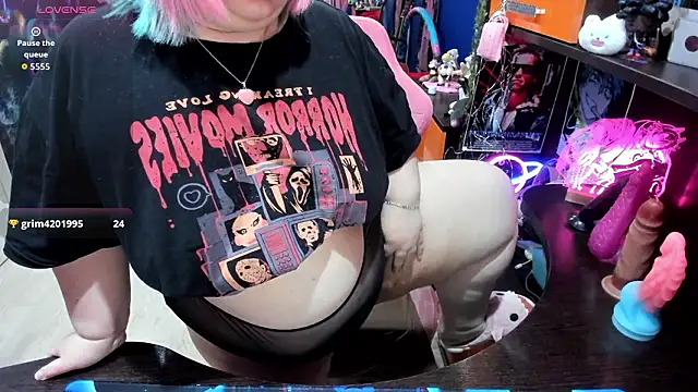 Softie_Sofy's cam snapshot