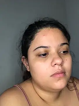 luisahot_9727's cam snapshot