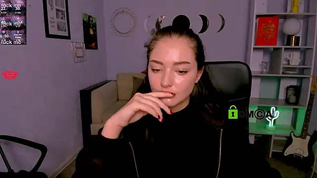 eva_smiith_'s cam snapshot