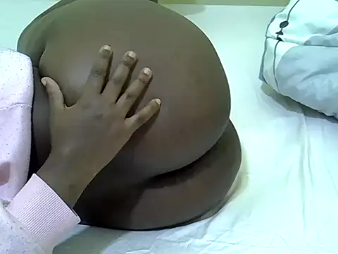 candililie's cam snapshot