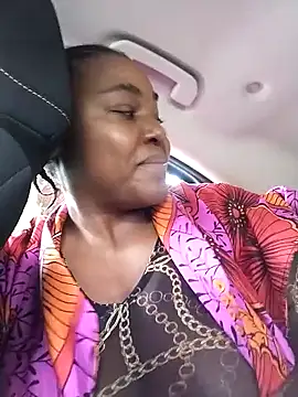 Katie_lips's cam snapshot