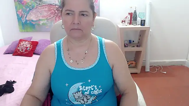 leonela_69's cam snapshot