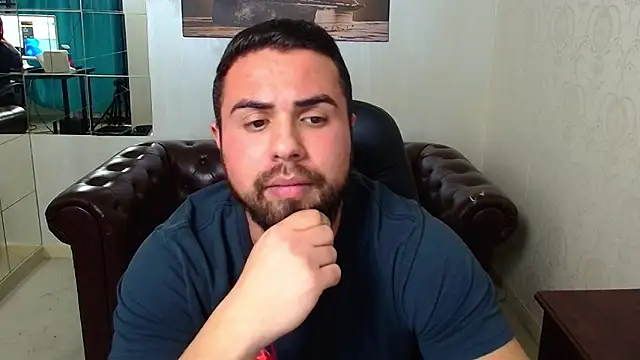 HayesWood's cam snapshot