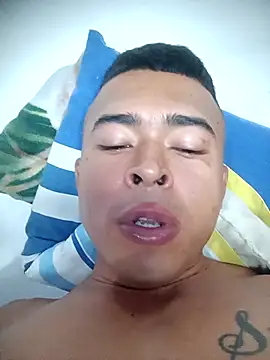 Rouer_9's cam snapshot