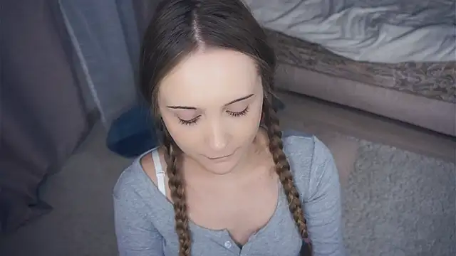 QuennaCoote's cam snapshot