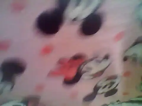 Batgirl7's cam snapshot