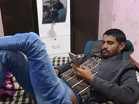 HotXKrish's cam snapshot