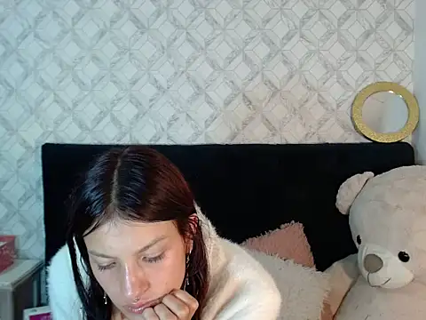 Emma-Wilson's cam snapshot