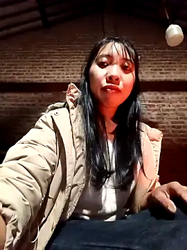 emaame68's cam snapshot