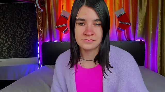 _Polly_Love_'s cam snapshot