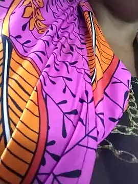 Katie_lips's cam snapshot