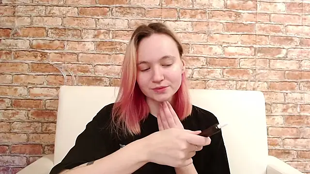 Ericha_Stone's cam snapshot