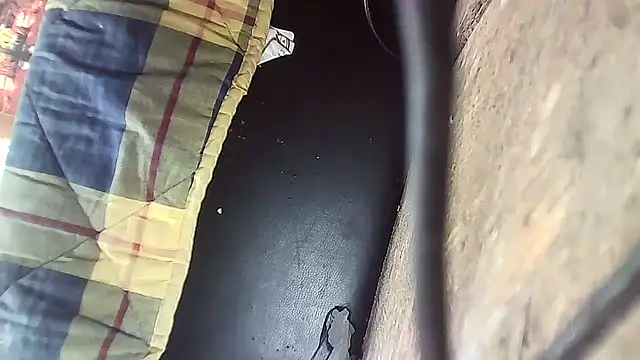 ILOVEhairywoman's cam snapshot