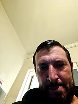 UncutHammer69's cam snapshot