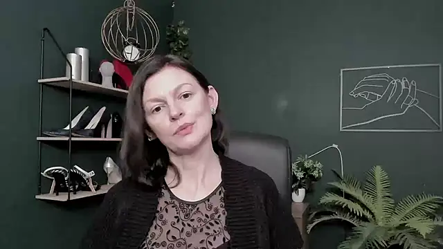 VivianWILD's cam snapshot