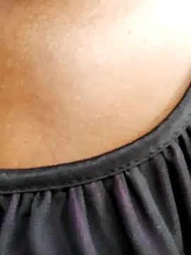 Ledi_brown's cam snapshot