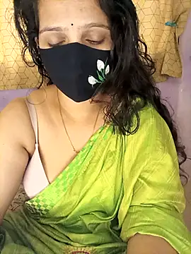 Rising_Smiler live sex cam