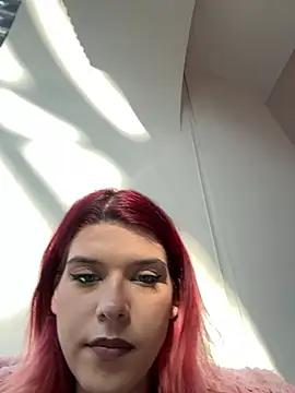 RiriRoseey live sex cam