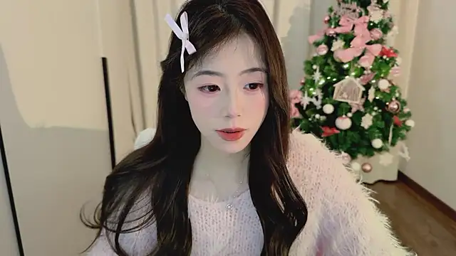 Onecutelittle's cam snapshot