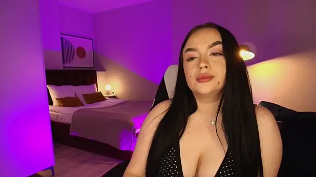 tinafox_'s cam snapshot