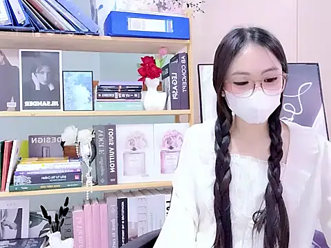 Lush-Office's cam snapshot