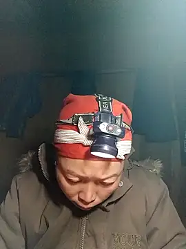 girl-hot2x's cam snapshot