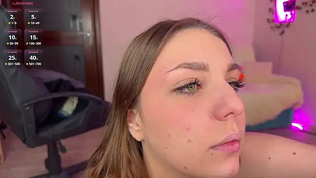 RobertAndLinela's cam snapshot