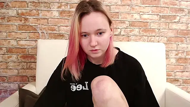 Ericha_Stone's cam snapshot