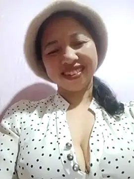 TRIEUTRIEU20's cam snapshot