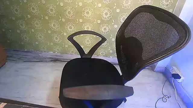 Brown-kudi's cam snapshot