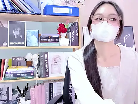 Lush-Office's cam snapshot