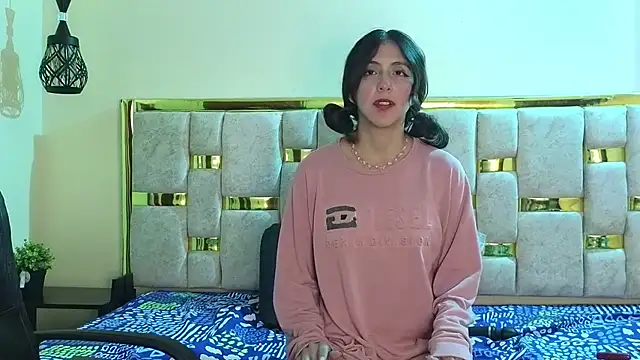 ling_ling24's cam snapshot