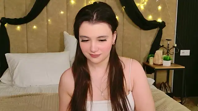 Pauline_Heaven's cam snapshot