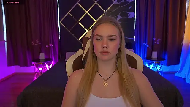 CelesteNoir's cam snapshot