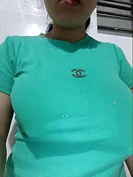 Shine_Mai's cam snapshot