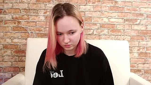 Ericha_Stone's cam snapshot