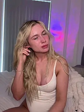 SexySaraxxoo's cam snapshot