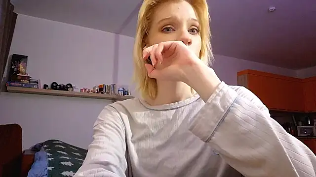 AuraNevera's cam snapshot