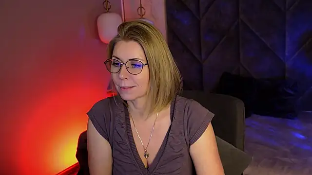 Annie_Light's cam snapshot