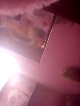 TINASONI's cam snapshot