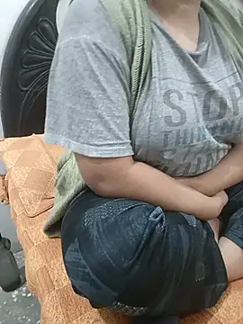 payal_261072_'s cam snapshot