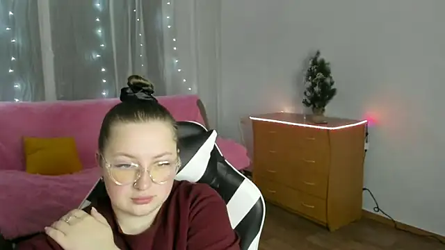 GirlPlayer's cam snapshot